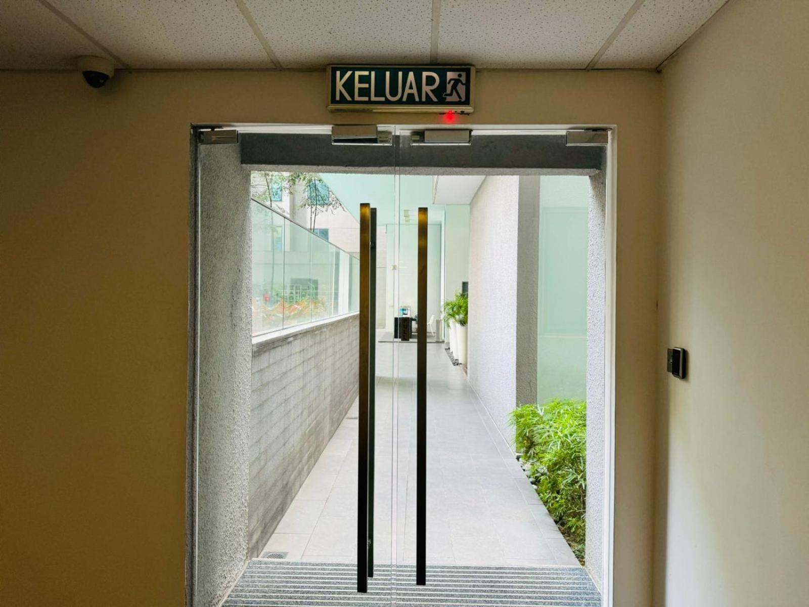 Summer Suites Klcc By Homestay Kuala Lumpur Exterior foto