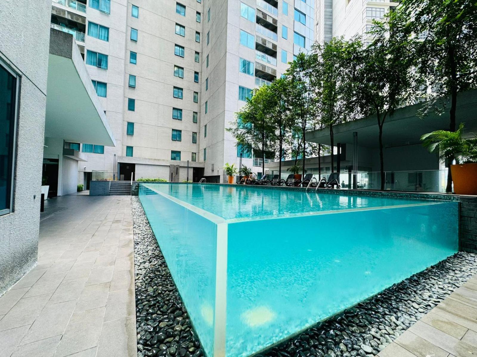 Summer Suites Klcc By Homestay Kuala Lumpur Exterior foto
