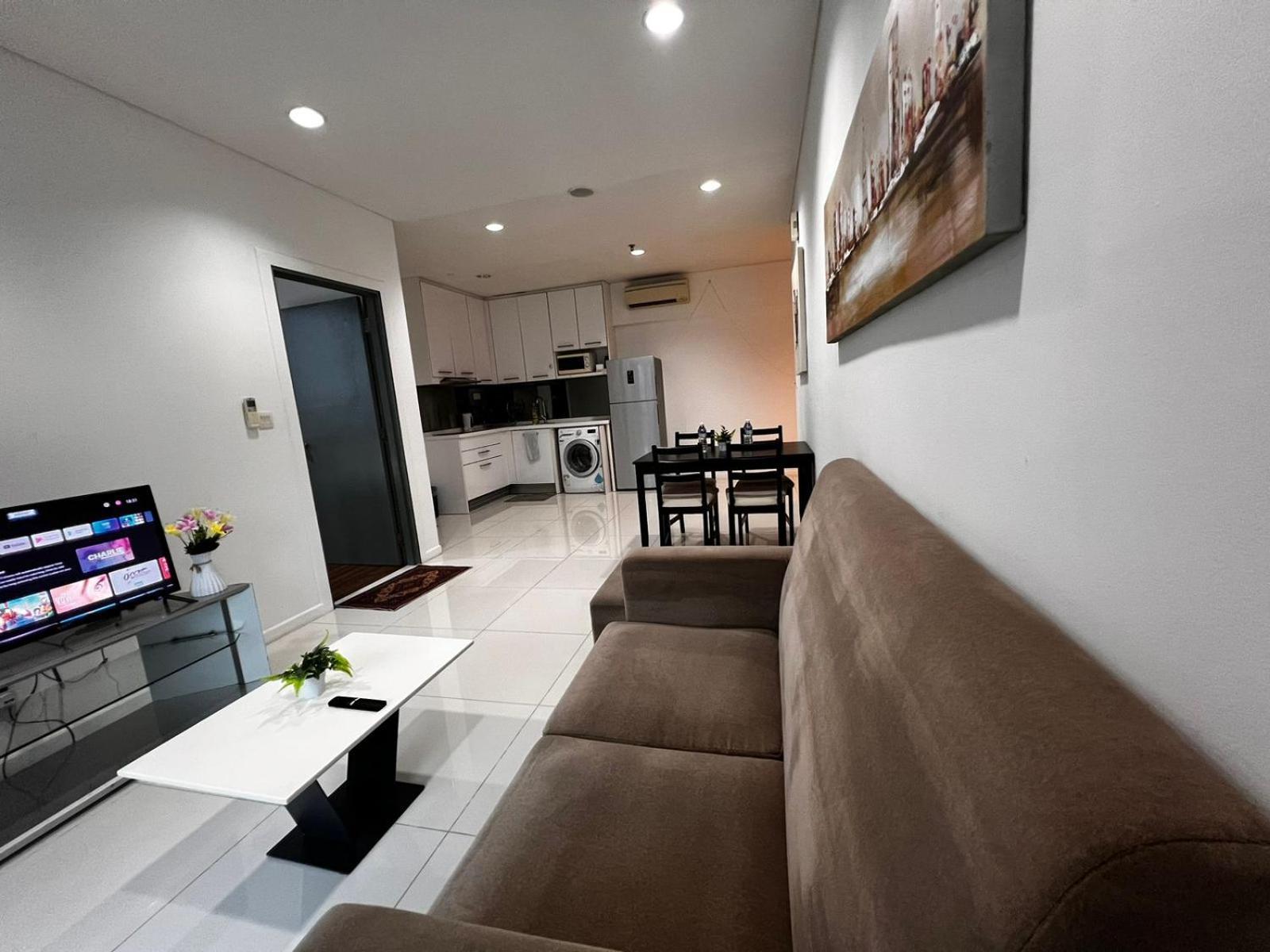 Summer Suites Klcc By Homestay Kuala Lumpur Exterior foto